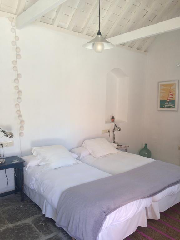 Cortijo El Pozuelo Guest House Tarifa Bagian luar foto